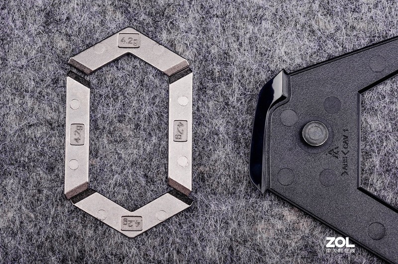 移动、手感更精确，我的重量听我的，迪摩F35游戏鼠标体验