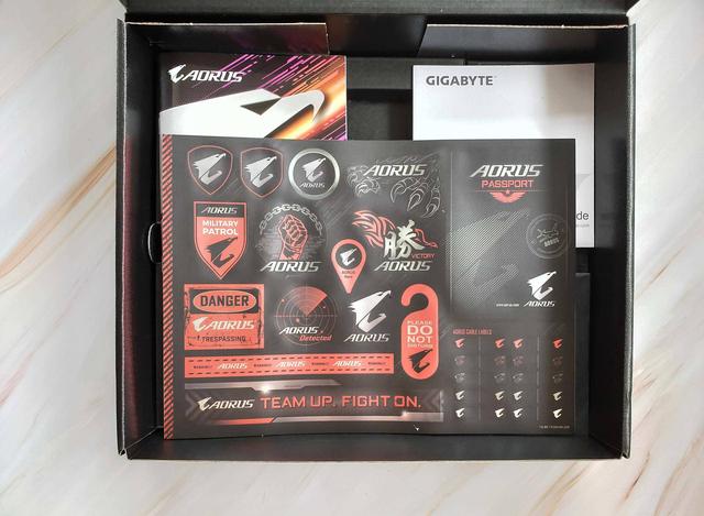 从技嘉B550 AORUS MASTER主板安装说起，ATX主板实力强劲