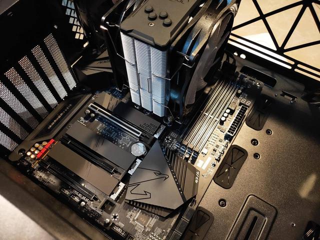 从技嘉B550 AORUS MASTER主板安装说起，ATX主板实力强劲