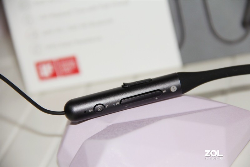 全新升级，更时尚，1MORE 时尚蓝牙耳机PRO版