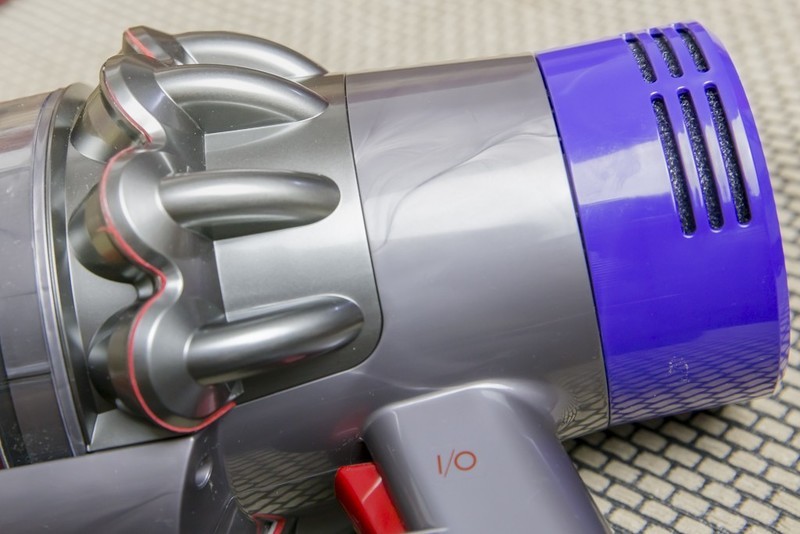 钱不是问题，4990元戴森Cyclone V10 TM无绳吸尘器用了才认为值！