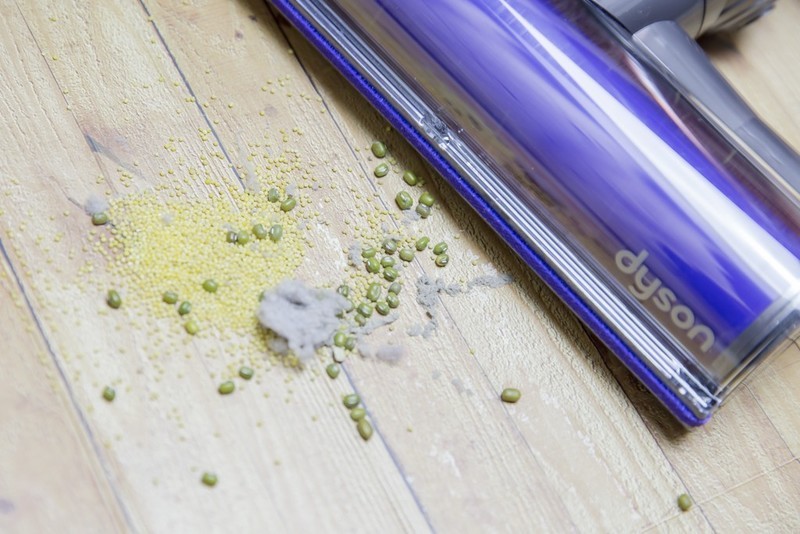 钱不是问题，4990元戴森Cyclone V10 TM无绳吸尘器用了才认为值！