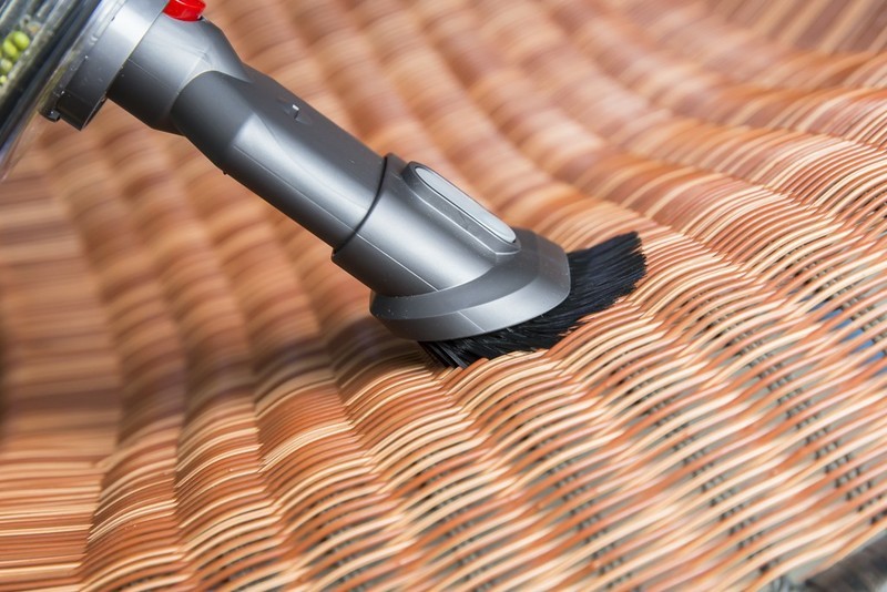 钱不是问题，4990元戴森Cyclone V10 TM无绳吸尘器用了才认为值！