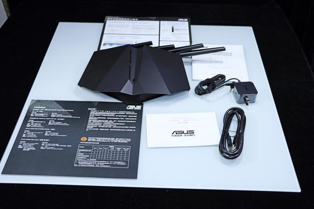 千元4T4R 160MHz 的博通版 WiFi6 电竞路由器：华硕 RT-AX82U体验