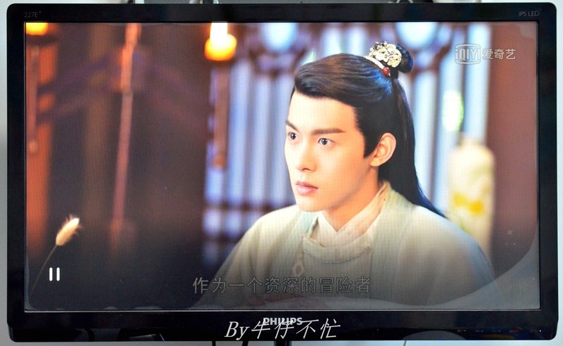 是时候扔掉电视盒子了，能无广告追影剧的全能投屏神器，它不香吗？