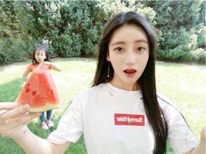 张艺兴同款高颜值手机 春节换机秀出Disco范儿！