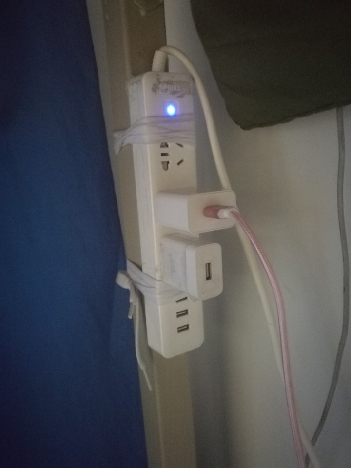 Mate8充电问题