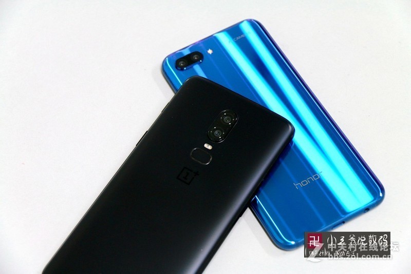 【小三爷评测】一加6与荣耀10两款性价比“吃鸡”神器的对决