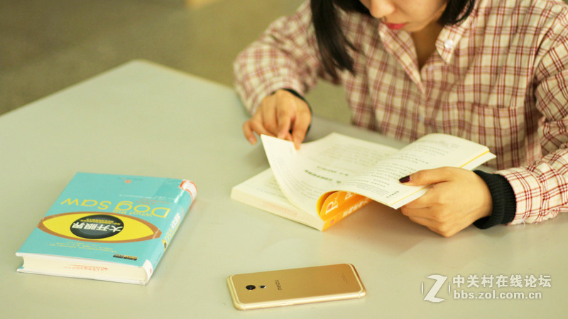 #轻易不说完美#一个大学生的魅族Pro 6深入体验——第九篇：一组图书馆写真照