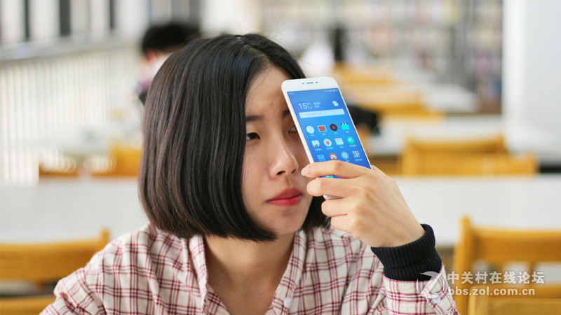 #轻易不说完美#一个大学生的魅族Pro 6深入体验——第九篇：一组图书馆写真照