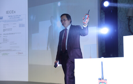 全球首款”ia”级防爆机亮相海能达360°峰会迪拜站