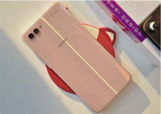 张艺兴同款高颜值手机 春节换机秀出Disco范儿！