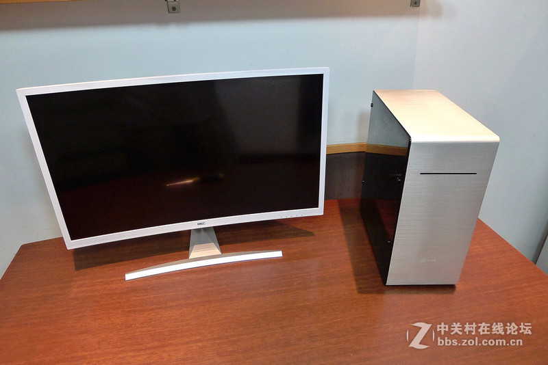 不能浪费了全尺寸侧透，金河田预见V8灯光散热小改造