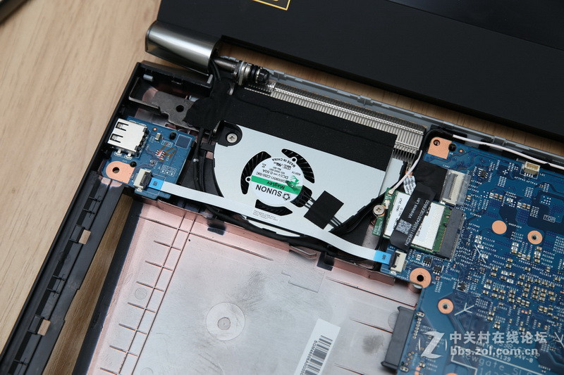 宏碁大七 暗影骑士2 VN7-792G评测