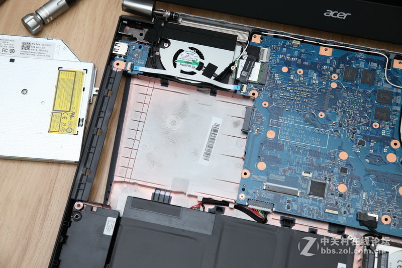 宏碁大七 暗影骑士2 VN7-792G评测