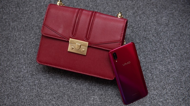 超大广角、流光溢彩？X23真机抢先上手详细体验