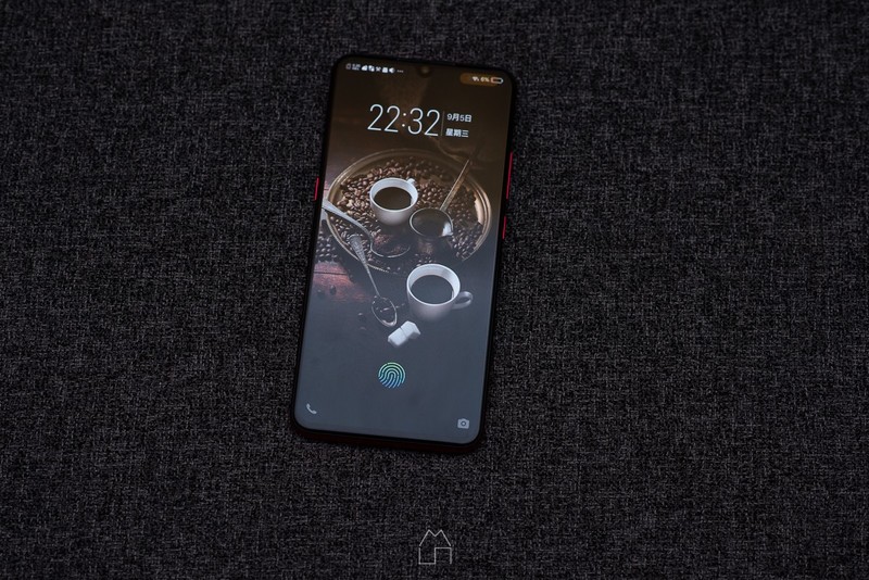 超大广角、流光溢彩？X23真机抢先上手详细体验