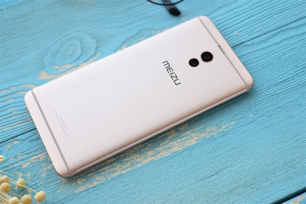 1099元起！魅蓝Note 6图赏：拍照叫板3千元旗舰