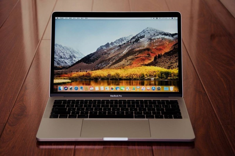 「消费者报告」 2017 MacBook Pro 13’研究报告