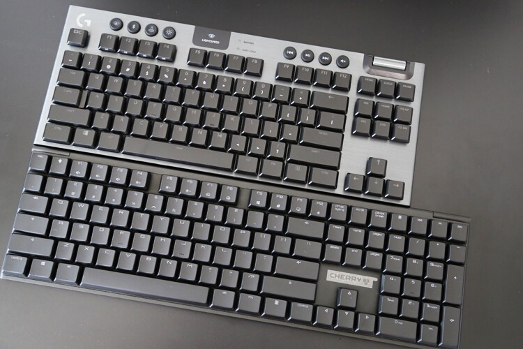 后浪vs前浪：罗技G913 TKL&樱桃MX10.0旗舰超薄无线机械键盘横评浪打浪