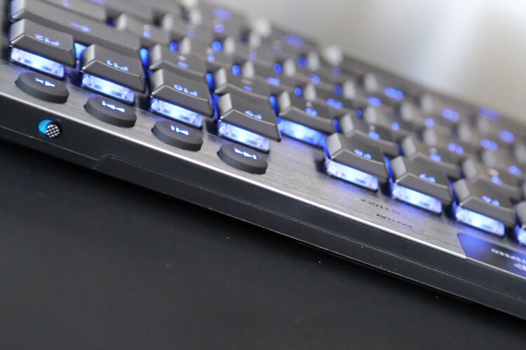 后浪vs前浪：罗技G913 TKL&樱桃MX10.0旗舰超薄无线机械键盘横评浪打浪