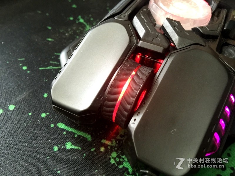 第一桶金买下的鼠标晒晒~！