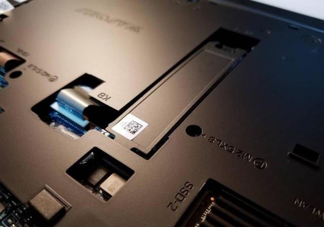 外星人笔记本17R4 型号：ALW17C-D2848 使用评测