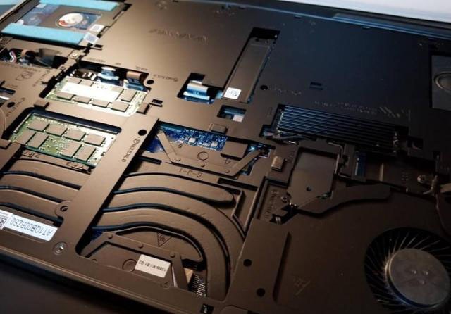 外星人笔记本17R4 型号：ALW17C-D2848 使用评测