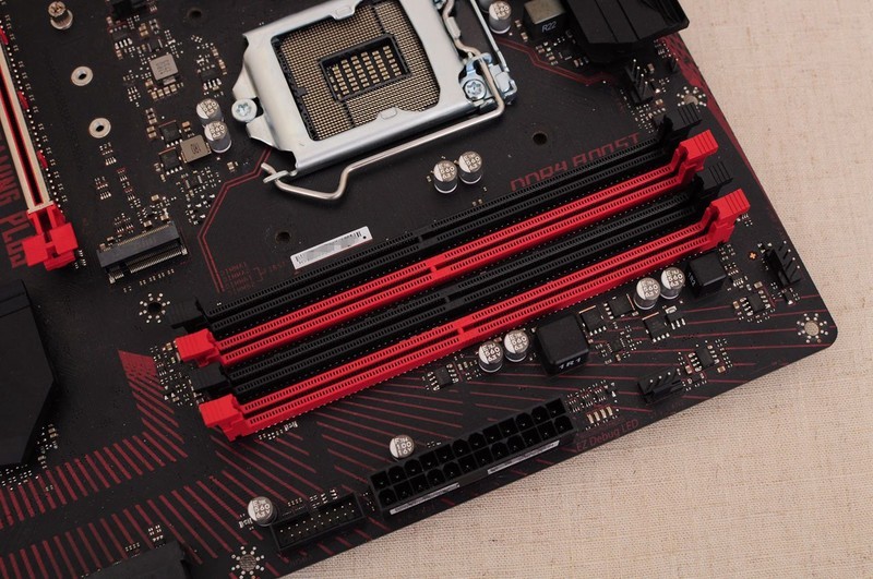 年终奖打造的8600k主机秀顺便来个和2550k的对比测试