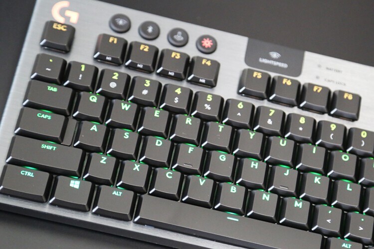 后浪vs前浪：罗技G913 TKL&樱桃MX10.0旗舰超薄无线机械键盘横评浪打浪