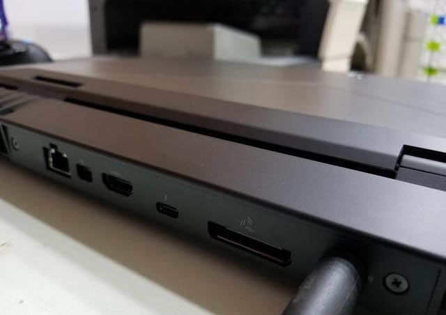 外星人笔记本17R4 型号：ALW17C-D2848 使用评测