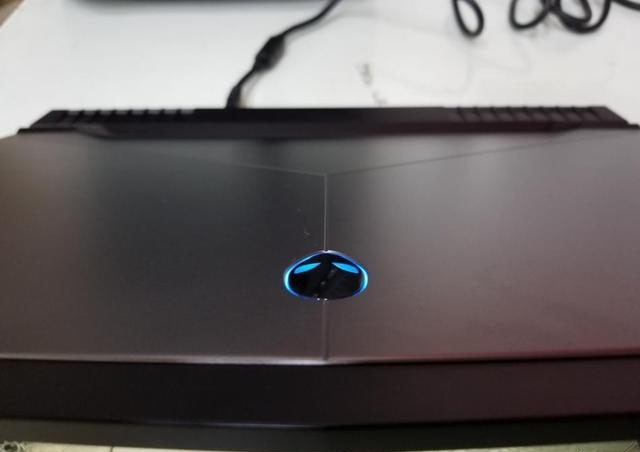 外星人笔记本17R4 型号：ALW17C-D2848 使用评测