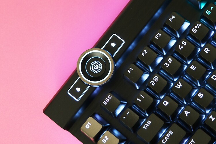 键皇驾到：海盗船K100 RGB机械键盘OPX光轴体验