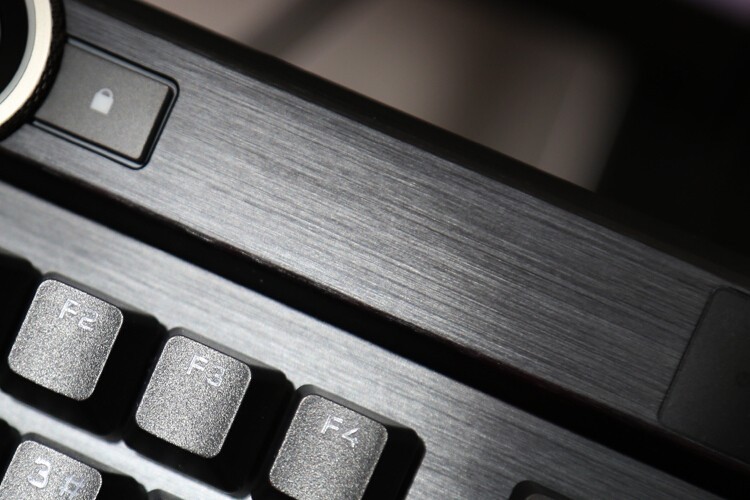 键皇驾到：海盗船K100 RGB机械键盘OPX光轴体验