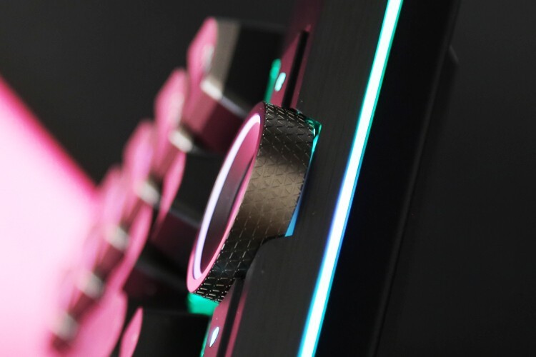 键皇驾到：海盗船K100 RGB机械键盘OPX光轴体验