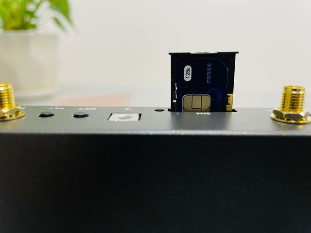 蒲公英R300A评测，200多的小物件解决现阶段遇到的网络问题