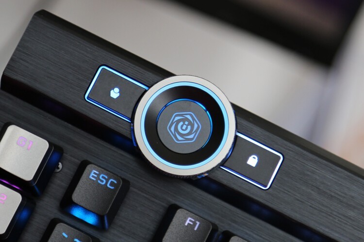 键皇驾到：海盗船K100 RGB机械键盘OPX光轴体验