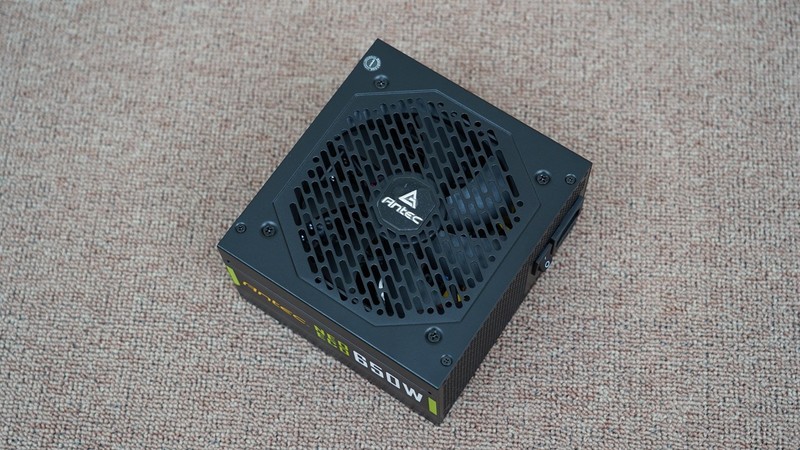 AMD新版肾上腺素驱动上线，RX5600XT和RTX2060该选谁？
