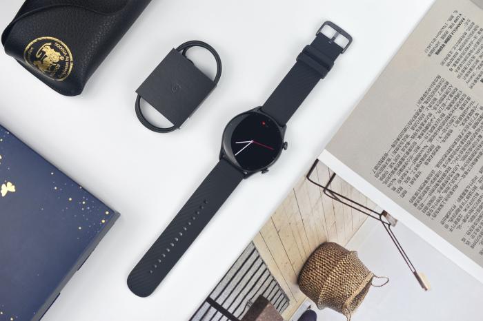 用实力说话！Amazfit 跃我 GTR3评测，百元价位这表买了真不亏