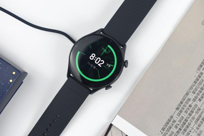用实力说话！Amazfit 跃我 GTR3评测，百元价位这表买了真不亏