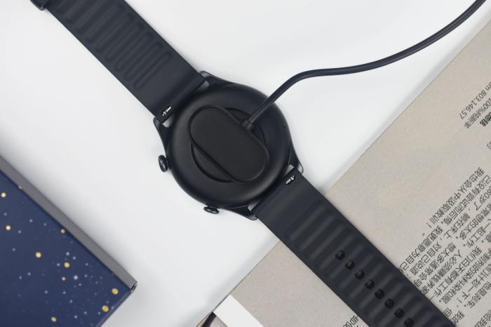 用实力说话！Amazfit 跃我 GTR3评测，百元价位这表买了真不亏