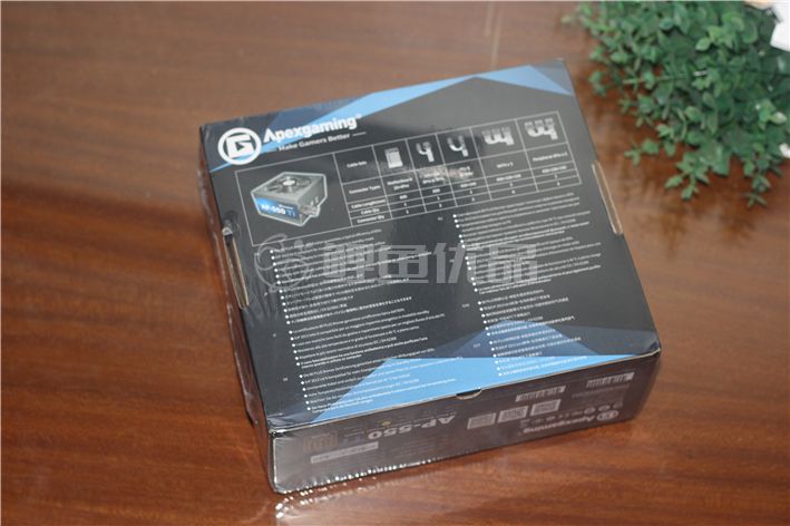 价格实惠，又能净化空气-艾湃电竞AP-550TI额定550W纳米光触媒电源