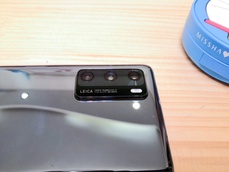 华为时尚旗舰P40沦为老人机，给老爸购入P40开箱