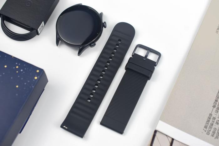 用实力说话！Amazfit 跃我 GTR3评测，百元价位这表买了真不亏