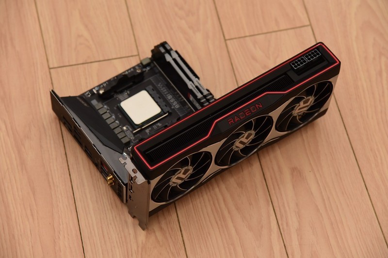 为了ZEN3锐龙，来自B550和X570的硬核PK