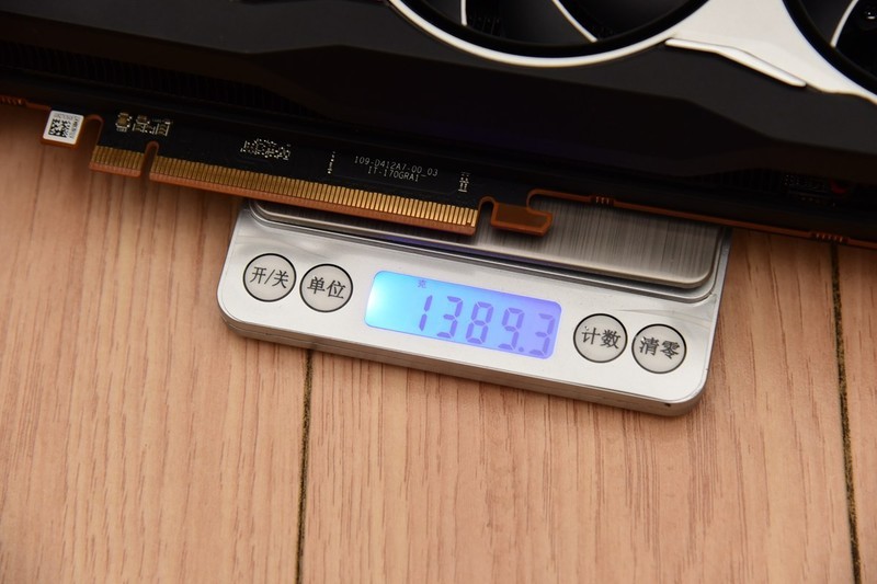 为了ZEN3锐龙，来自B550和X570的硬核PK