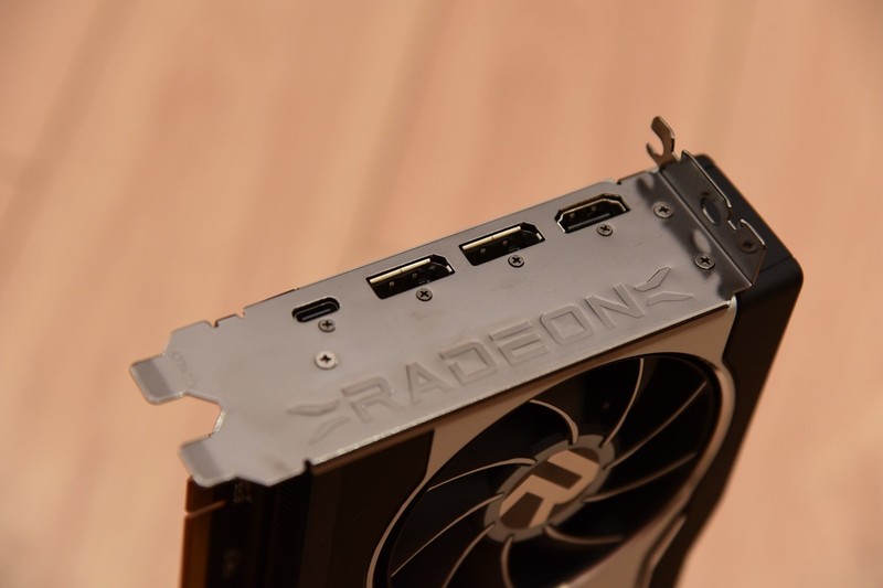 为了ZEN3锐龙，来自B550和X570的硬核PK