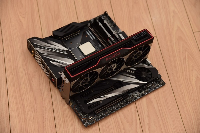 为了ZEN3锐龙，来自B550和X570的硬核PK