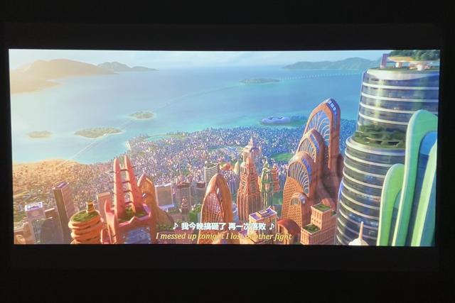 大墙何必浪费在小电视机身上——明基W1700M 4K家用投影仪 评测