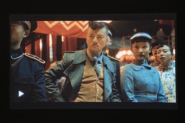 大墙何必浪费在小电视机身上——明基W1700M 4K家用投影仪 评测